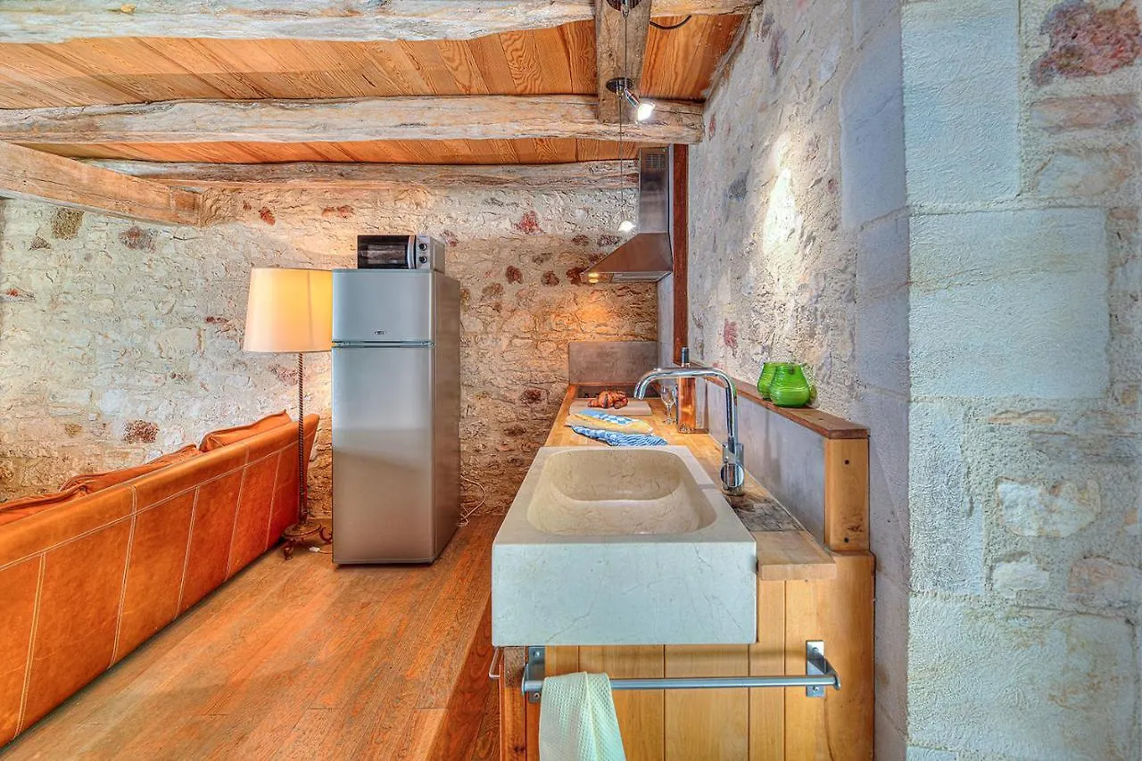 Vakantiehuis Gites De Ponsillou Lavercantière Frankrijk