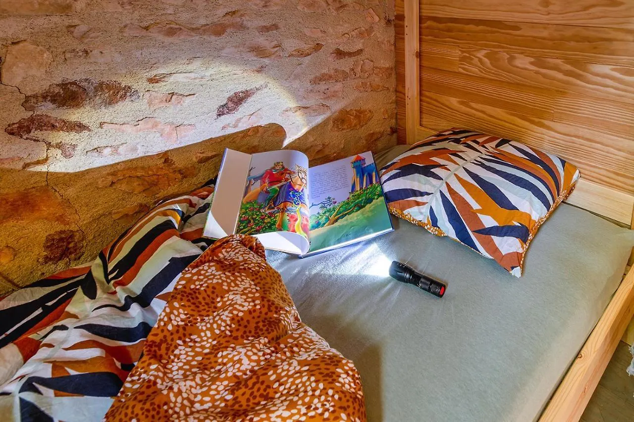Vakantiehuis Gites De Ponsillou Lavercantière Frankrijk