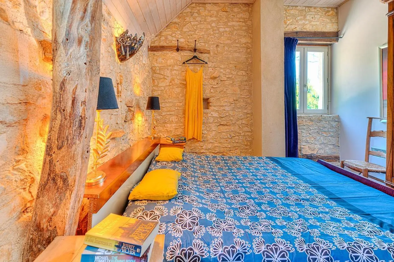 Gites de Ponsillou Lavercantière Hébergement de vacances
